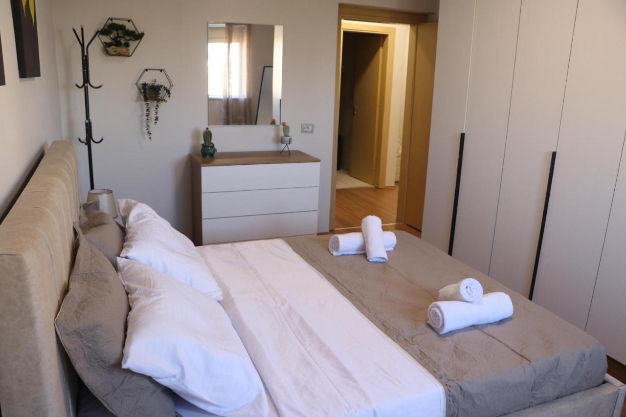Pine Apartment Tirana