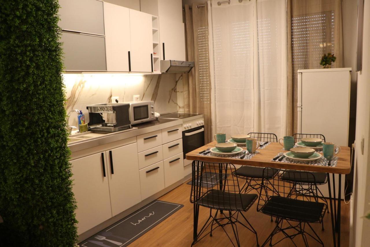 Pine Apartment